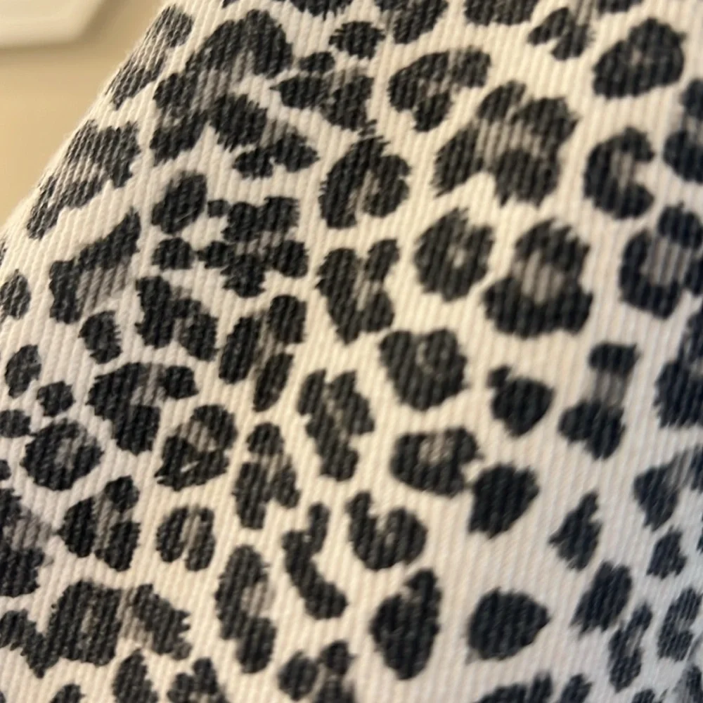 Shacket - Picture 4 of 7